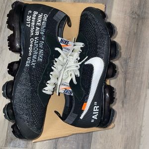 Nike off white vapor max. Size 7.5.